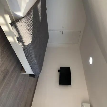 Old Town Hideaway 2 Apartamento *